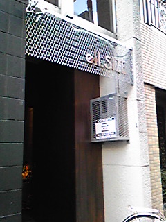 f0198228_0273159.jpg