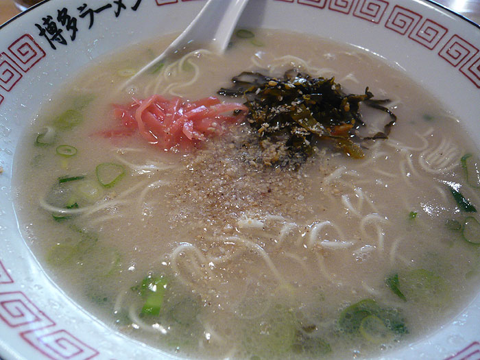 博多ラーメン　片岡屋　＠　東加古川_e0024756_20421397.jpg