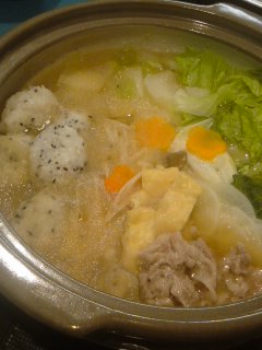 ハートのパパべんとうと・・・大根丸ごとみぞれ鍋。_f0177295_917121.jpg