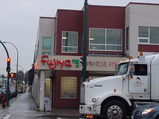 f0129786_94947.jpg