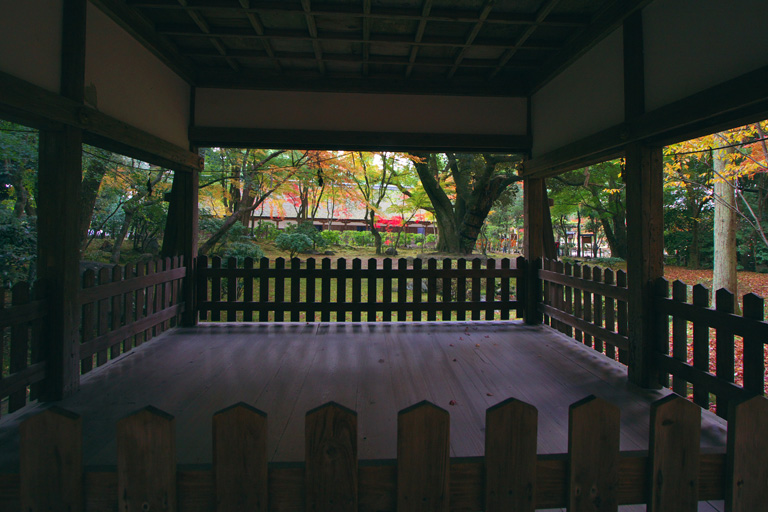 京都上賀茂神社の秋・その１_d0113707_1114619.jpg