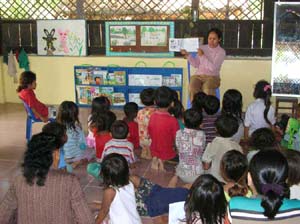 カンボジアに学校を 有名人100枚の絵オークション最終章 を見て 太田 バンビの Scrap Book