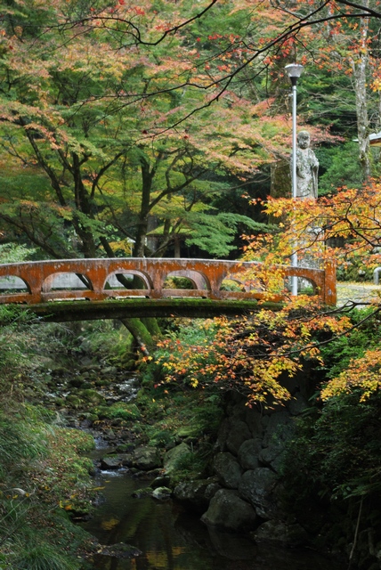 鰐淵寺 散策　その１_e0118825_1817826.jpg