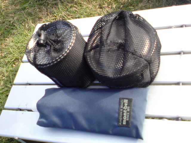 公園でお昼_f0113727_6343991.jpg
