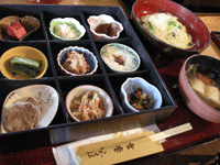 秋田、角館の旅〜食べ物編_a0062324_23383116.gif