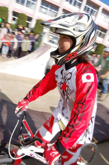 『修徳まつり BMX SHOW』 レポート② \"SHOW JUMP\"_f0170779_7402117.jpg