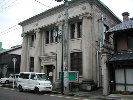 ブログはじめました。_e0164563_133497.jpg