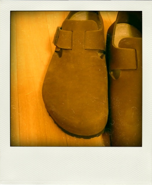 11/27 - BIRKENSTOCK._b0116222_2202443.jpg