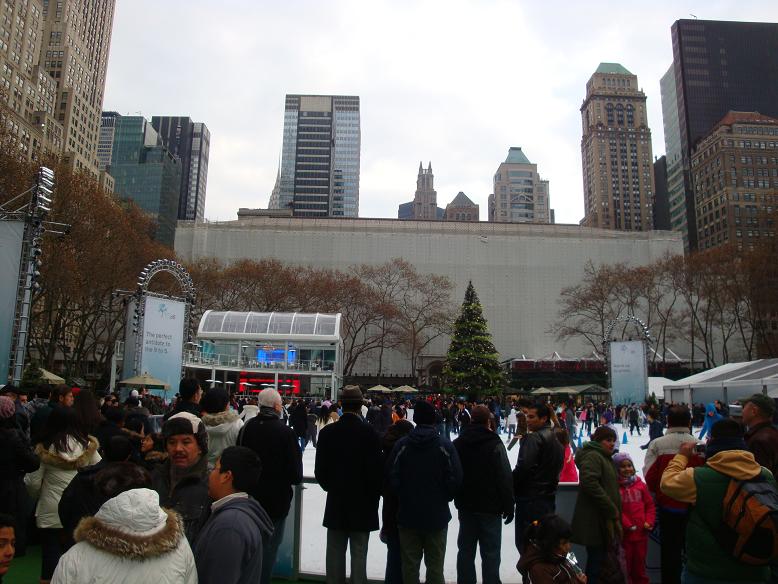 Ice Skate　Link at Bryant Park_b0115536_1443536.jpg