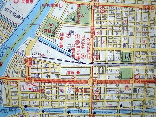 e0043700_22591151.jpg