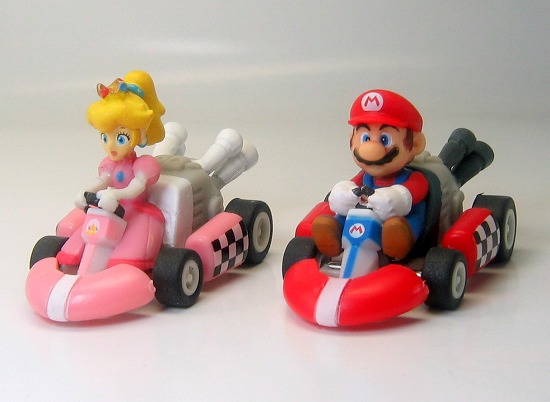 マリオカート　Wii　プルバックカー　by サントリー_d0041622_11381663.jpg