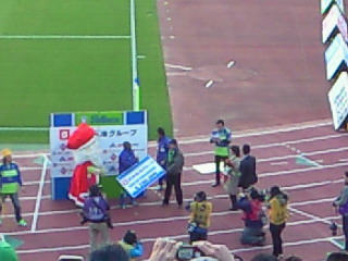 湘南vs岐阜@平塚競技場（参戦）_b0000829_2340148.jpg