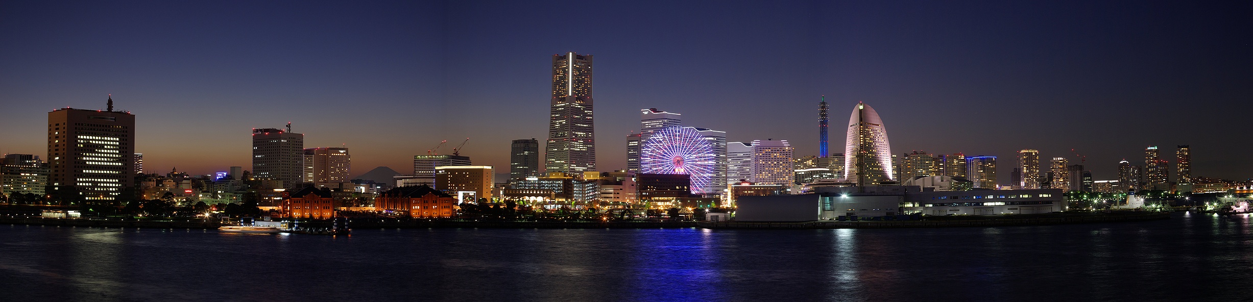 YOKOHAMA　panorama　view_b0116272_2311513.jpg