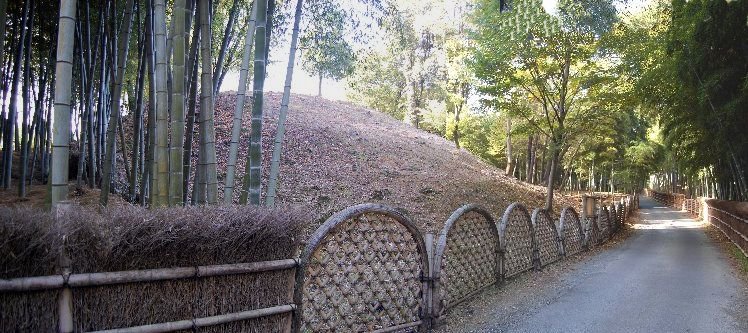 西国街道探訪 向日市 08 11 05 寺戸大塚古墳 物集女車塚古墳 終 長生きも芸のうち日記 西国街道探訪 向日市 08 11 05 寺戸大塚古墳 物集女車塚古墳 終 長生きも芸のうち日記