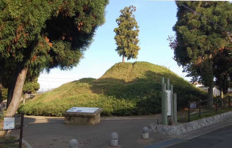 西国街道探訪 向日市 08 11 05 寺戸大塚古墳 物集女車塚古墳 終 長生きも芸のうち日記 西国街道探訪 向日市 08 11 05 寺戸大塚古墳 物集女車塚古墳 終 長生きも芸のうち日記