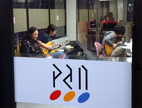c0137404_2329501.jpg