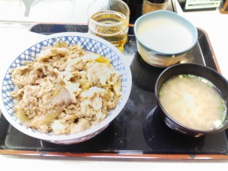 へこんだ時の立ち直り方♪『牛丼の吉野家編』_c0150803_2454687.jpg