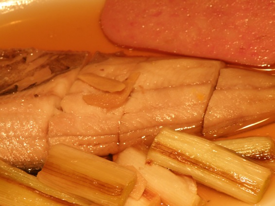 ホッケの煮付けとイベントはじまりました。_f0053279_15224999.jpg