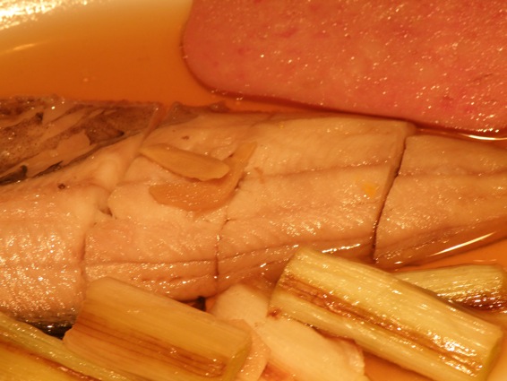 ホッケの煮付けとイベントはじまりました。_f0053279_15232118.jpg
