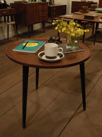 coffee table (DENMARK)_c0139773_1823952.jpg