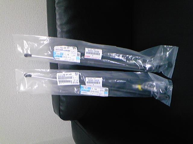 いつもニコニコトミーモータースです!!_b0127002_2314332.jpg