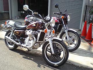 ◆送料込み◆ GL400 カスタム GL400ウィング フロント フォーク オイルシール セット HONDA ◆送料込み◆ GL400 カスタム GL400ウィング フロント フォーク オイルシール セット HONDA