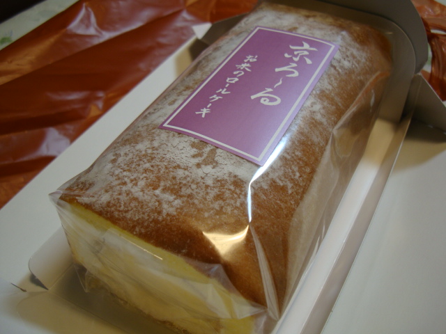 京ろ る お米のロールケーキ 小川珈琲ル ブラン 今日のおやつ 12 7 くまスケのビビリ生活