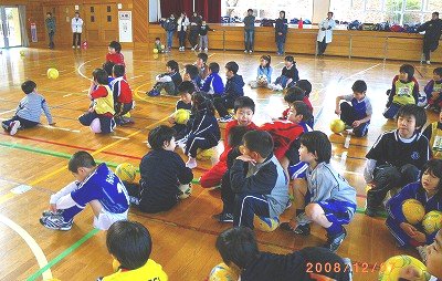 12月7日 キッズ☆スポーツフェスティバル in 勝平_e0127003_1435717.jpg