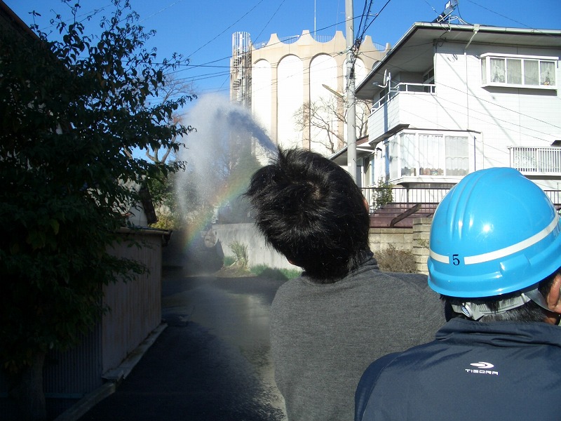 冬の「防災訓練」 放水は町内全域をカバーできるだろうか?_f0141310_23351442.jpg