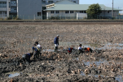 ため池を食べよう！_e0020945_11512822.jpg