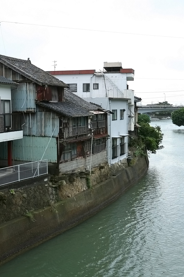 宮崎・油津の町並み_c0129599_2205462.jpg