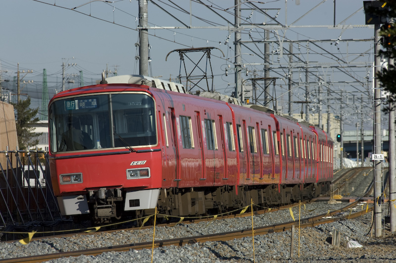 12/7 名古屋鉄道 常滑・河和線 太田川-新日鉄前 : Train is Coming
