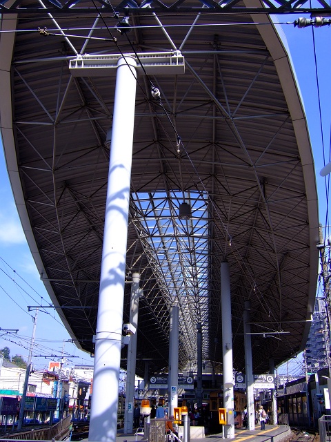 広電西広島駅 近未来的なターミナル 広島コンシェルジュ 広電西広島駅 近未来的なターミナル 広島コンシェルジュ