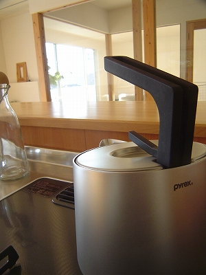 pyrex stainless kettle_f0198684_21134630.jpg