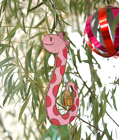 ユーカリのクリスマスツリー　その３_f0118538_13545896.jpg