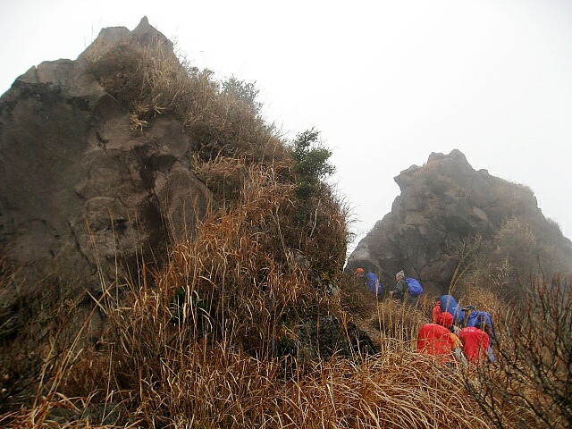 霊峰高千穂峰登山_f0016066_1265811.jpg