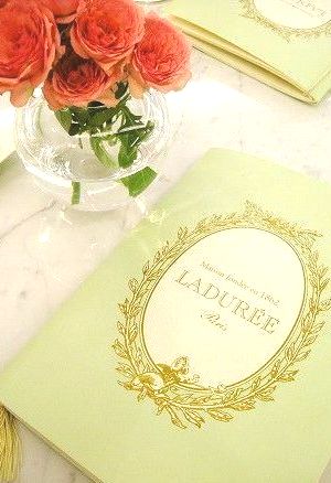 三人会２０周年： LADUREE　銀座ラデュレ_a0108372_14161097.jpg