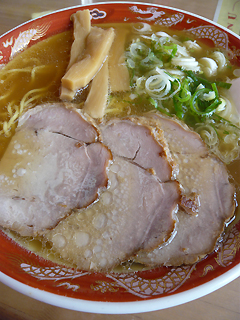飛行機に乗ってでも食べたい　旭川ラーメン_c0053520_184521.jpg