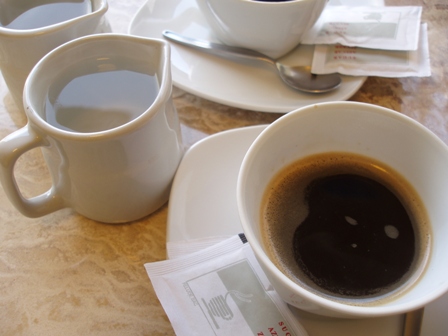 コーヒーをお湯で薄める 世田谷コーヒー宣言 スペシャルティコーヒー専門店カフェテナンゴの公式ブログ