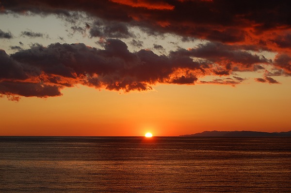 今日もだるま夕日　＊千本浜海岸_a0087927_21255670.jpg