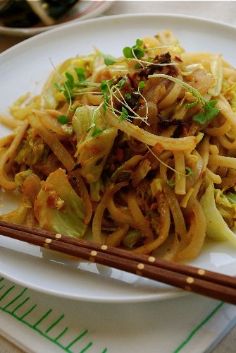 柚子風味☆クミン味噌の焼きうどん_e0110659_9563793.jpg