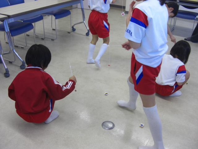 最後の『おにごっこクラブ』_d0027501_121733.jpg