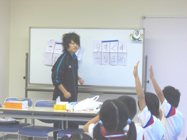最後の『おにごっこクラブ』_d0027501_12184861.jpg