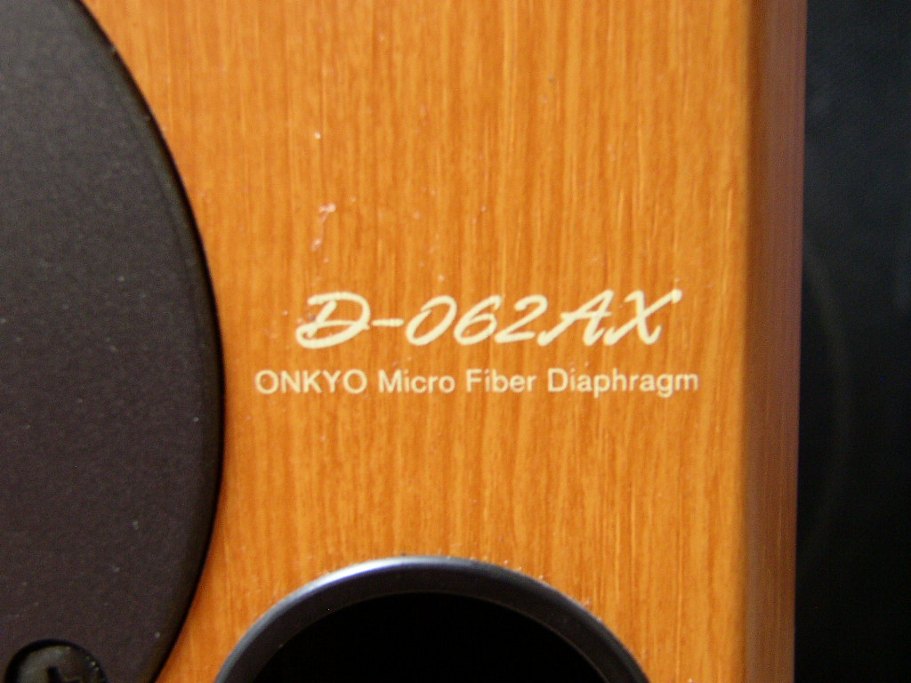 ONKYO D-062AX ジャンク 1部割愛)ONKYO D-062AX ( D062AX ) 1000円でヤクオク落札した