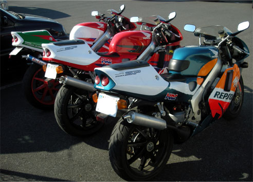 n*o様 ☆MC28　NSR250 SP 純正カウルの蓋☆ ☆MC28 NSR250 SP 純正カウルの蓋☆ - メルカリ