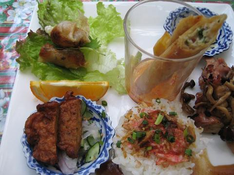【元町のクリスマスと汐汲坂ガーデンのプレートランチ[動画を追加しました)】_b0009849_2133967.jpg