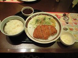とんかつーーー!_c0151965_16305359.jpg