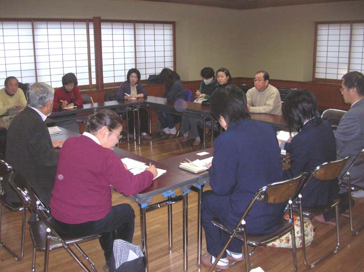 鎌倉市議会本会議が洞門山保全陳情を全会一致で採択！_c0014967_21482064.jpg