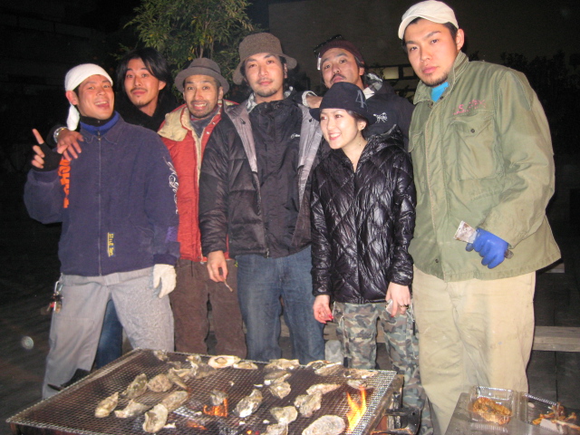 牡蠣焼きPARTY _c0146581_11205235.jpg