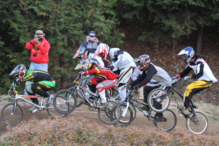 2008JOSF緑山ファイナルレースVOL 1：BMXエリート決勝最速情報_b0065730_2039515.jpg